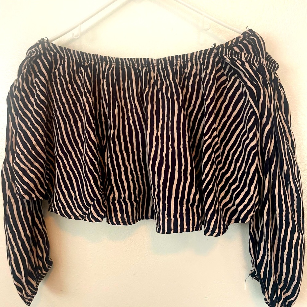 Angl Off the Shoulder Top with built in shelf Size S
